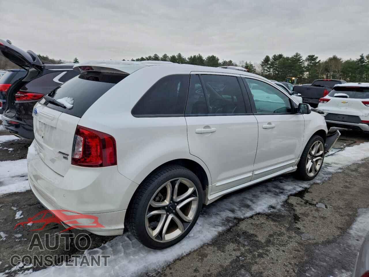 FORD EDGE 2011 - 2FMDK4AK8BBB30396