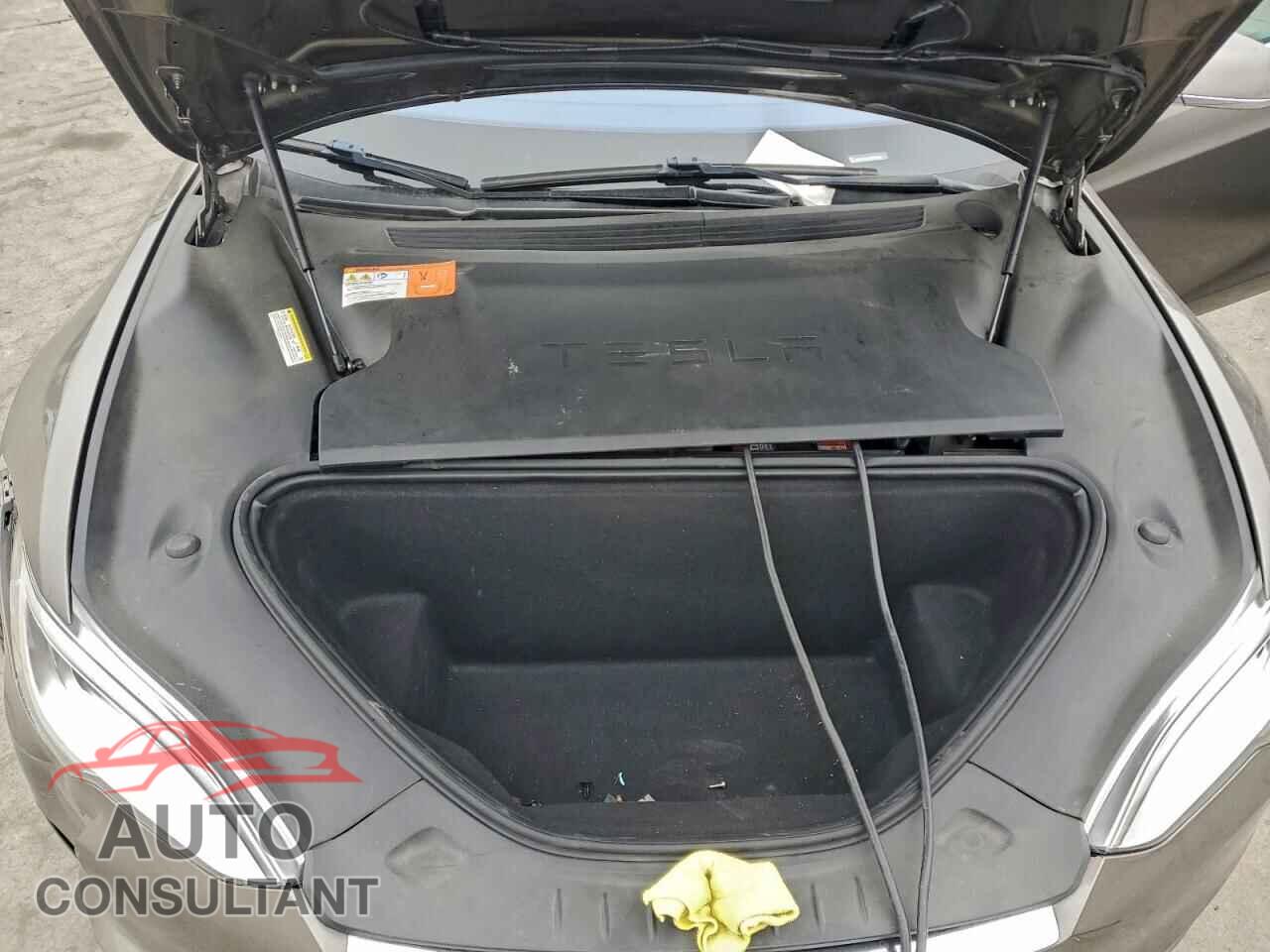 TESLA MODEL S 2016 - 5YJSA1E21GF159398