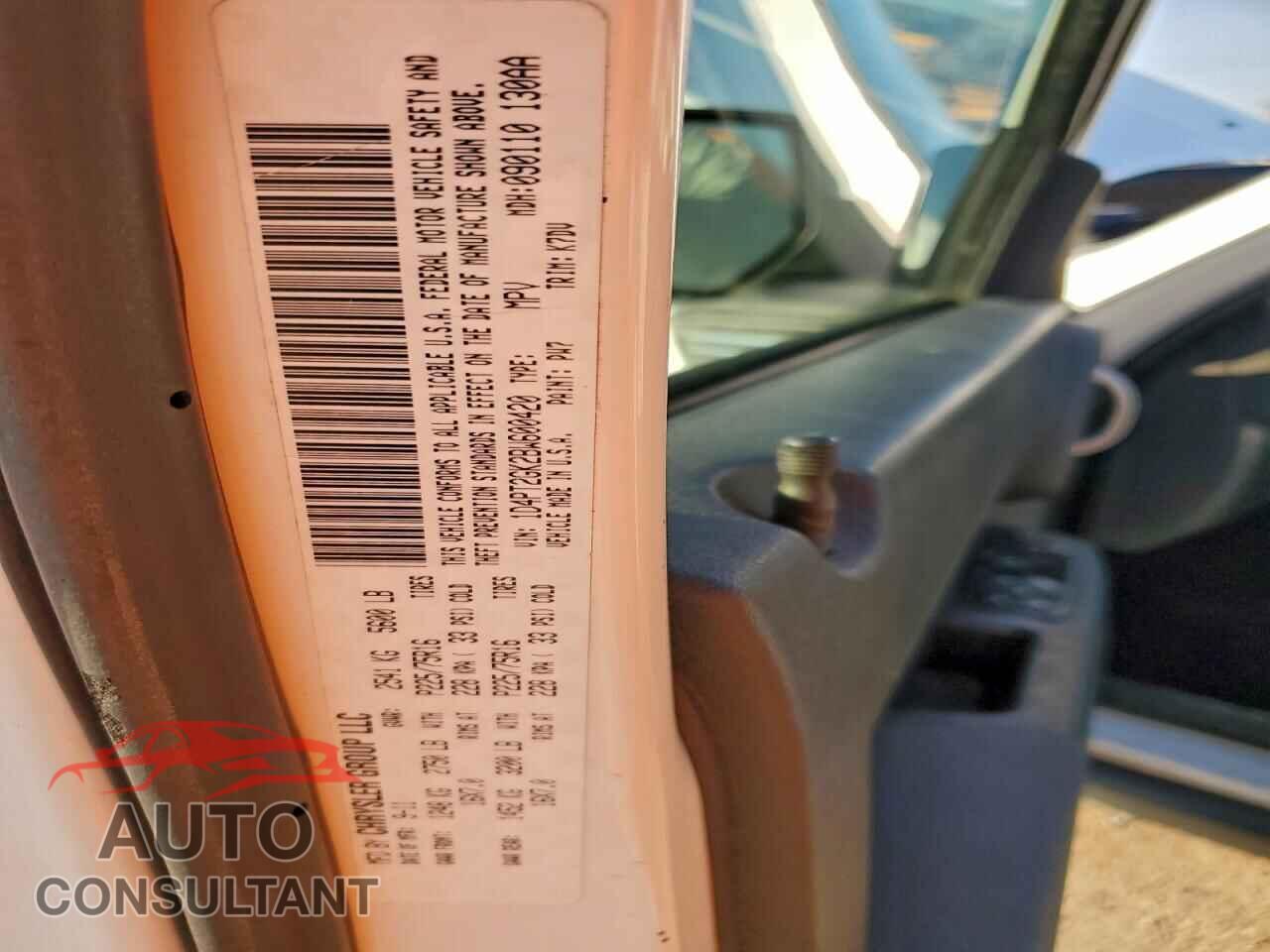 DODGE NITRO 2011 - 1D4PT2GK2BW600420