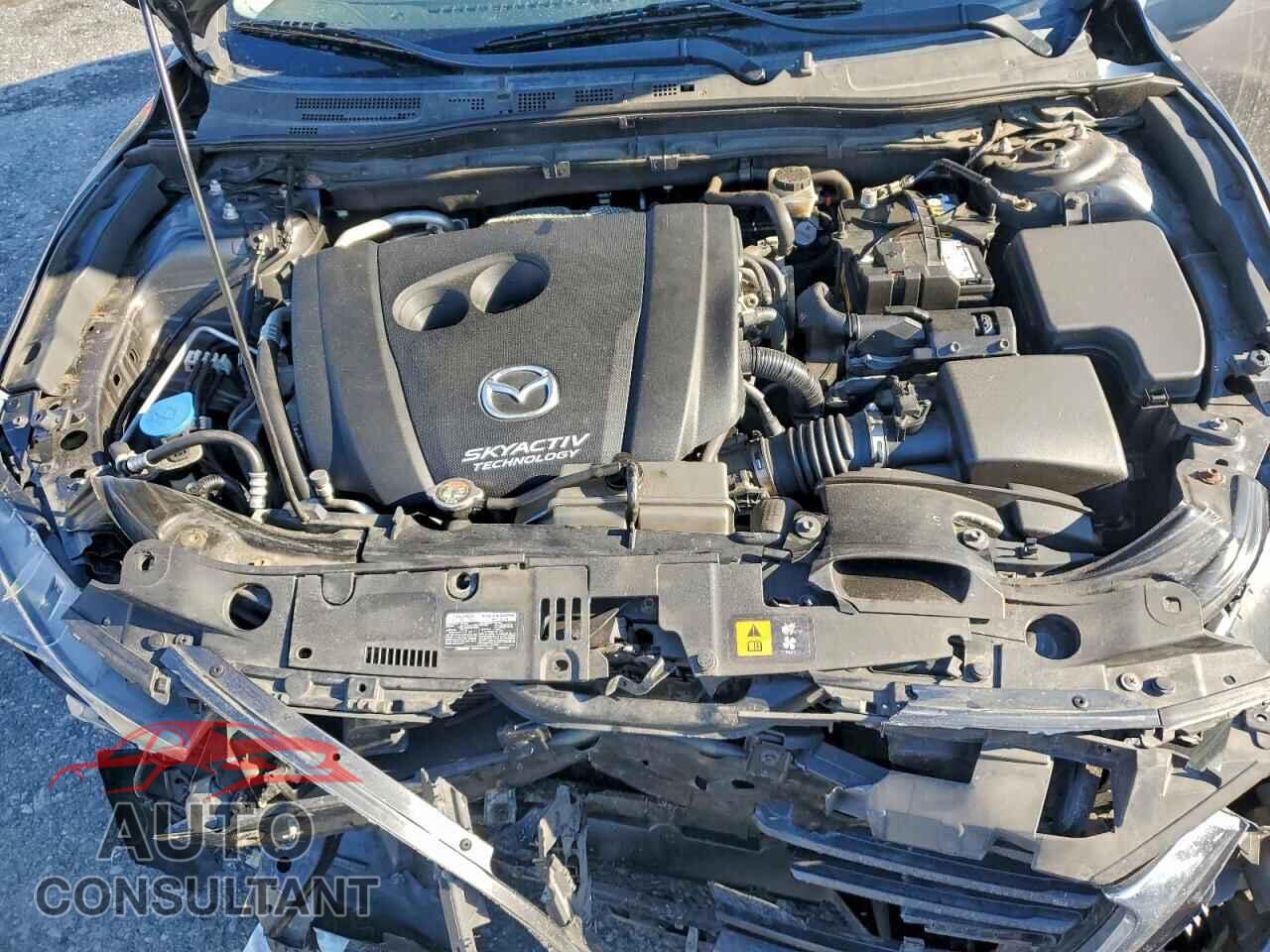 MAZDA 3 2017 - 3MZBN1L38HM156041