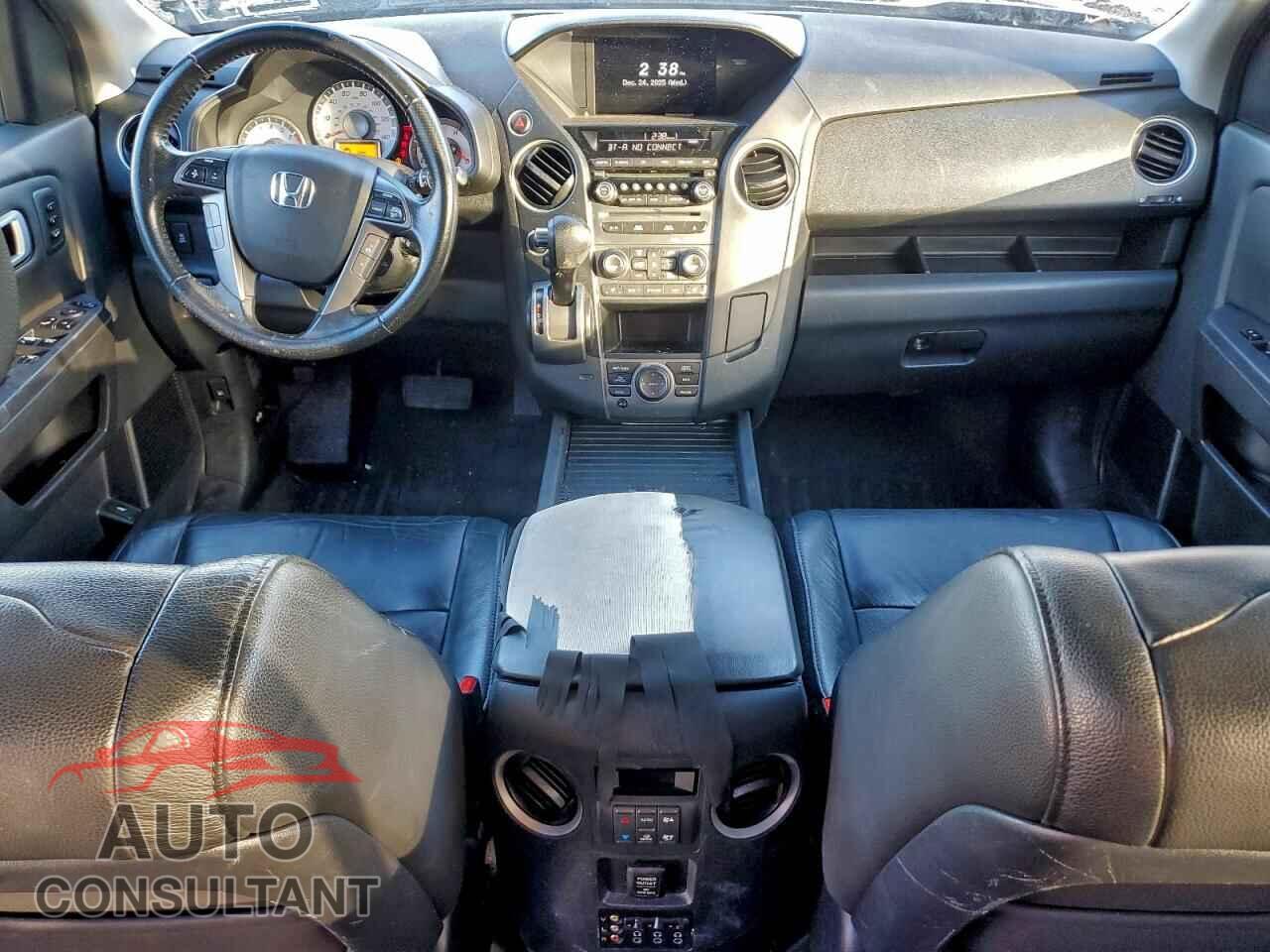 HONDA PILOT 2013 - 5FNYF4H98DB016725