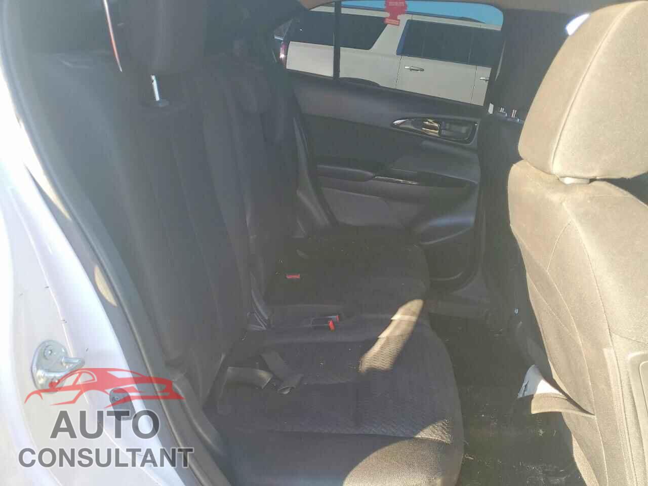 MITSUBISHI ECLIPSE 2019 - JA4AT4AA8KZ019270
