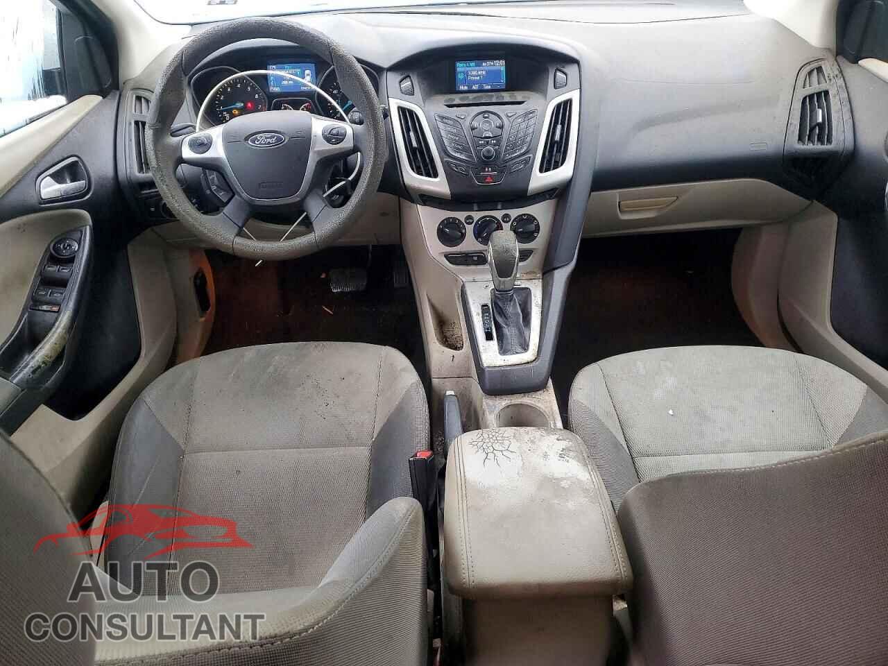 FORD FOCUS 2014 - 1FADP3K2XEL131798