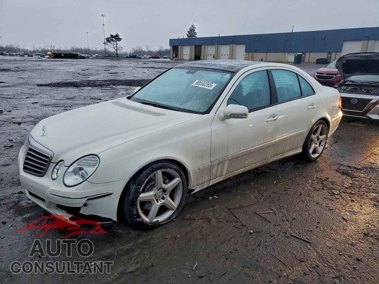 MERCEDES-BENZ E-CLASS 2009 - WDBUF56X29B396076