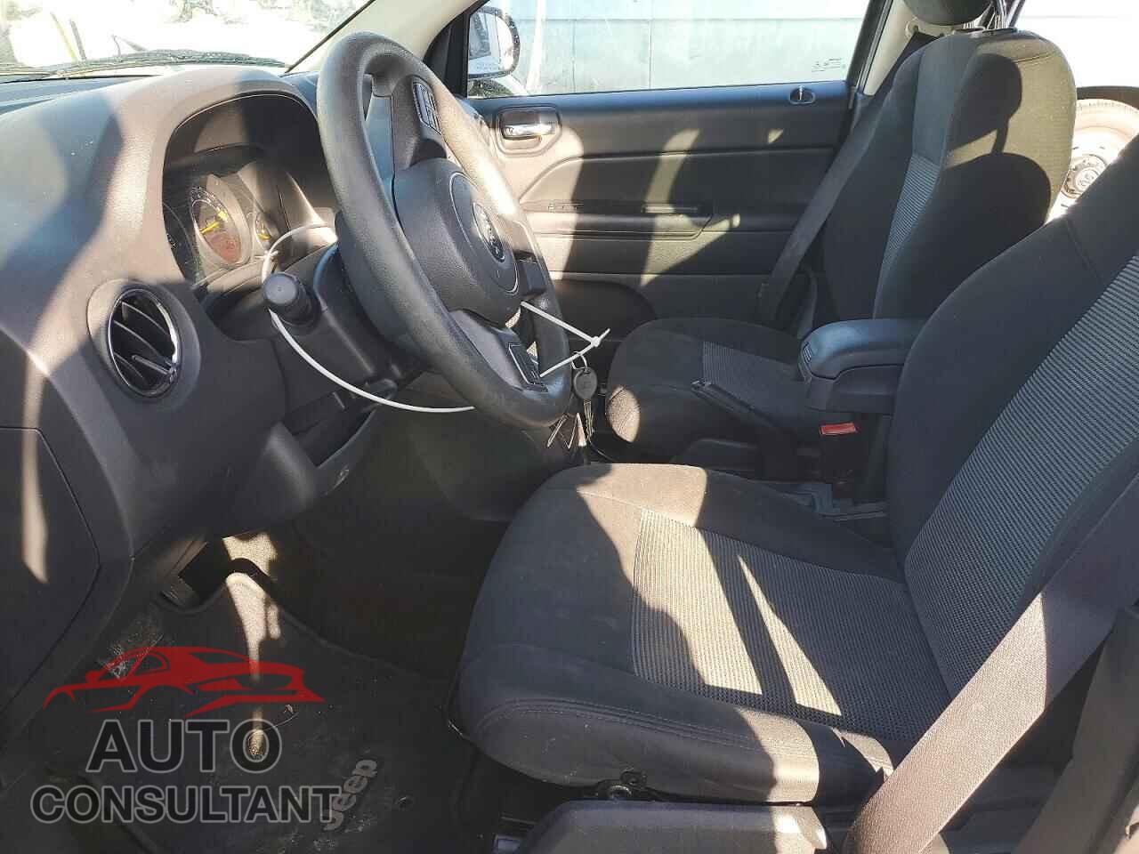 JEEP COMPASS 2015 - 1C4NJCBA7FD143877
