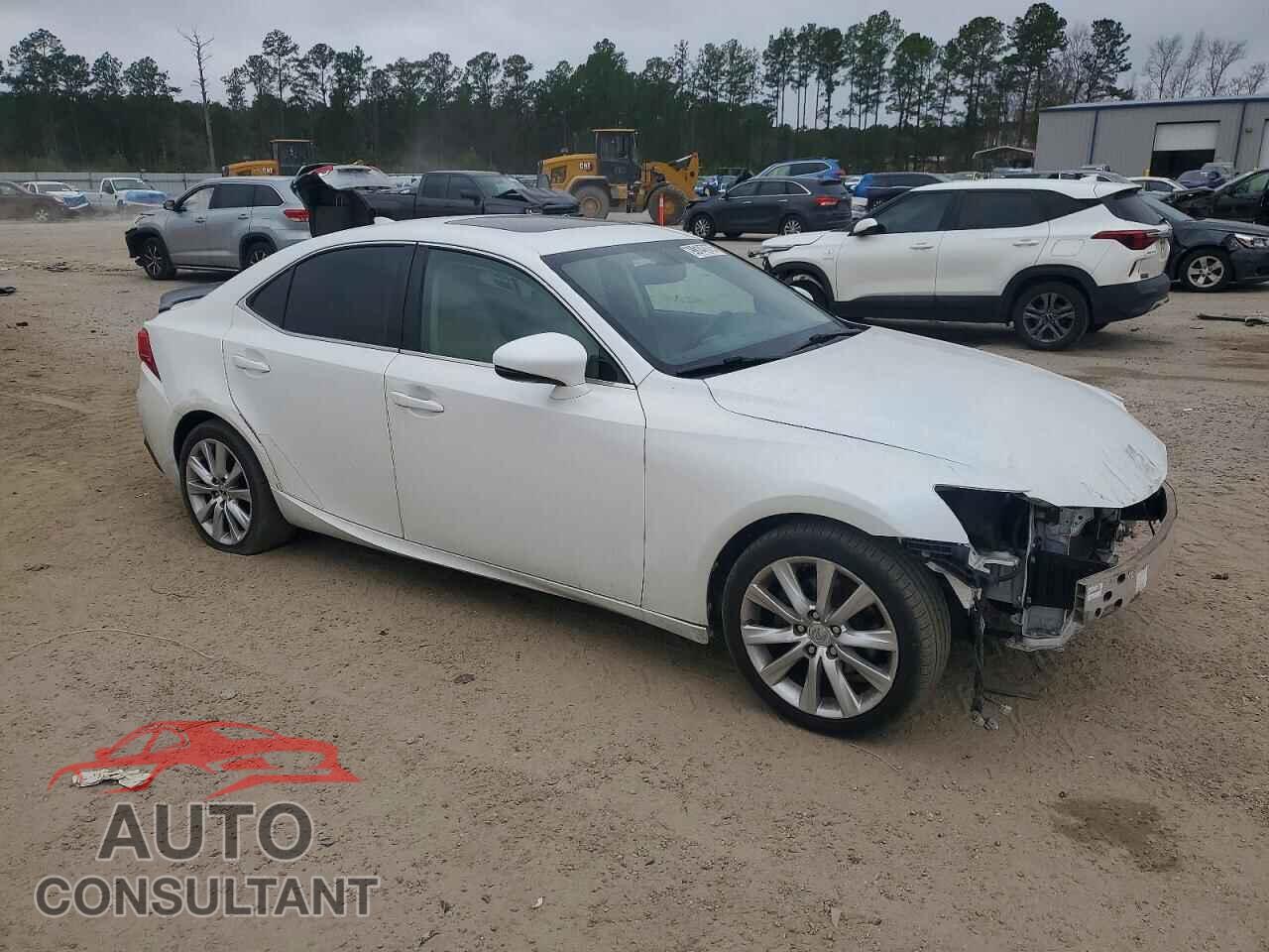 LEXUS IS 2015 - JTHBF1D24F5054257