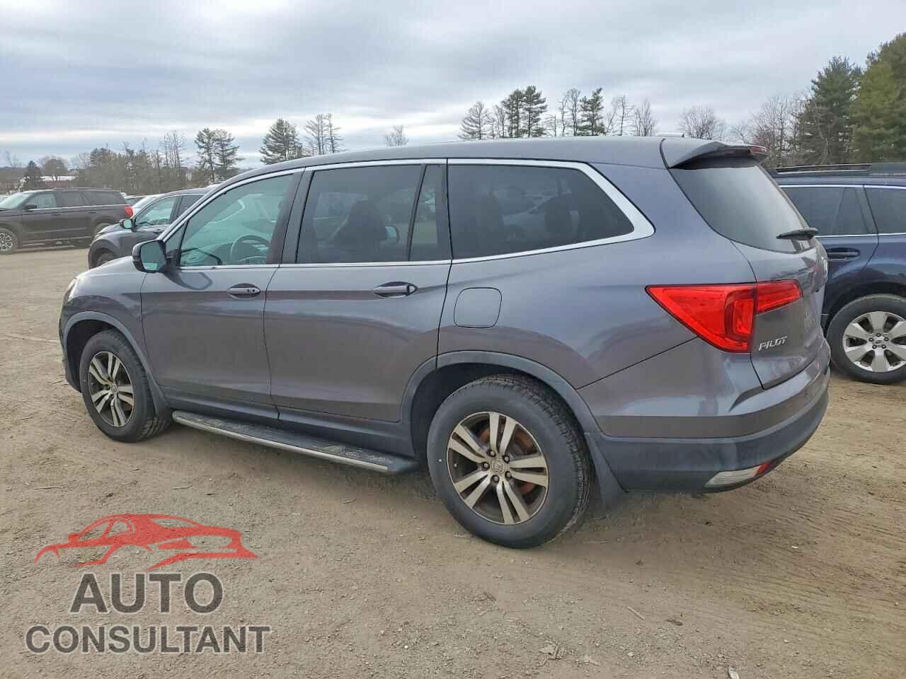 HONDA PILOT 2017 - 5FNYF6H33HB063495