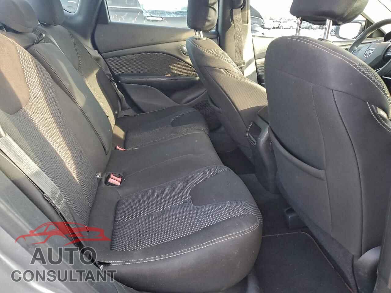 DODGE DART 2015 - 1C3CDFBB5FD238046