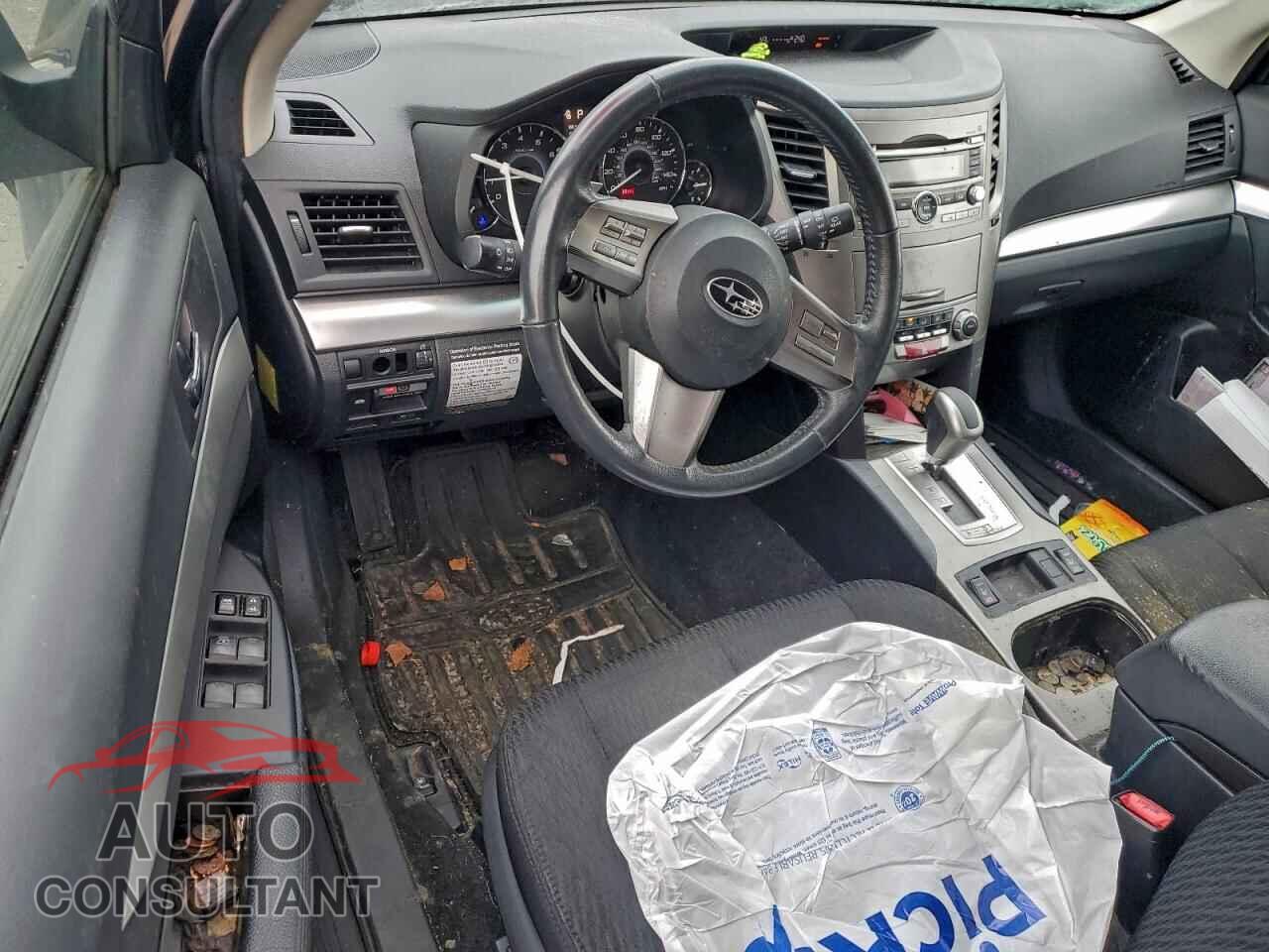 SUBARU OUTBACK 2010 - 4S4BRBGC8A3366357