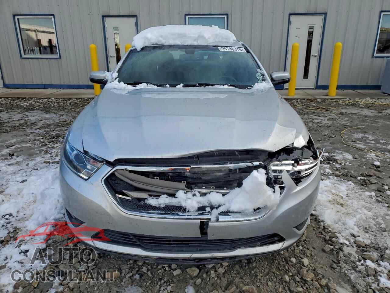 FORD TAURUS 2016 - 1FAHP2E83GG149115