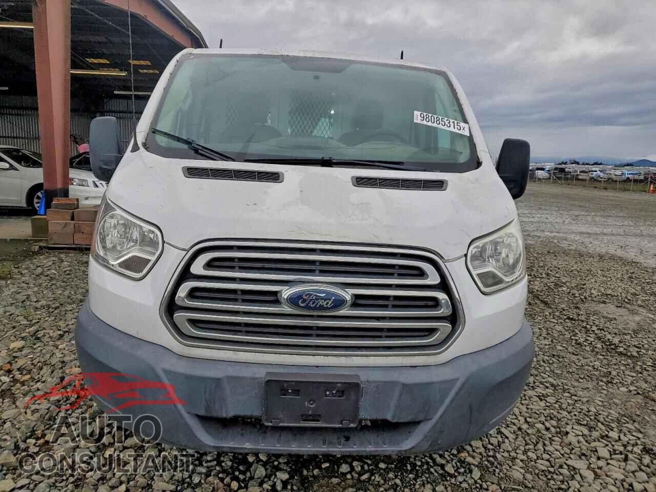 FORD TRANSIT 2015 - 1FTNR1ZM5FKA56598