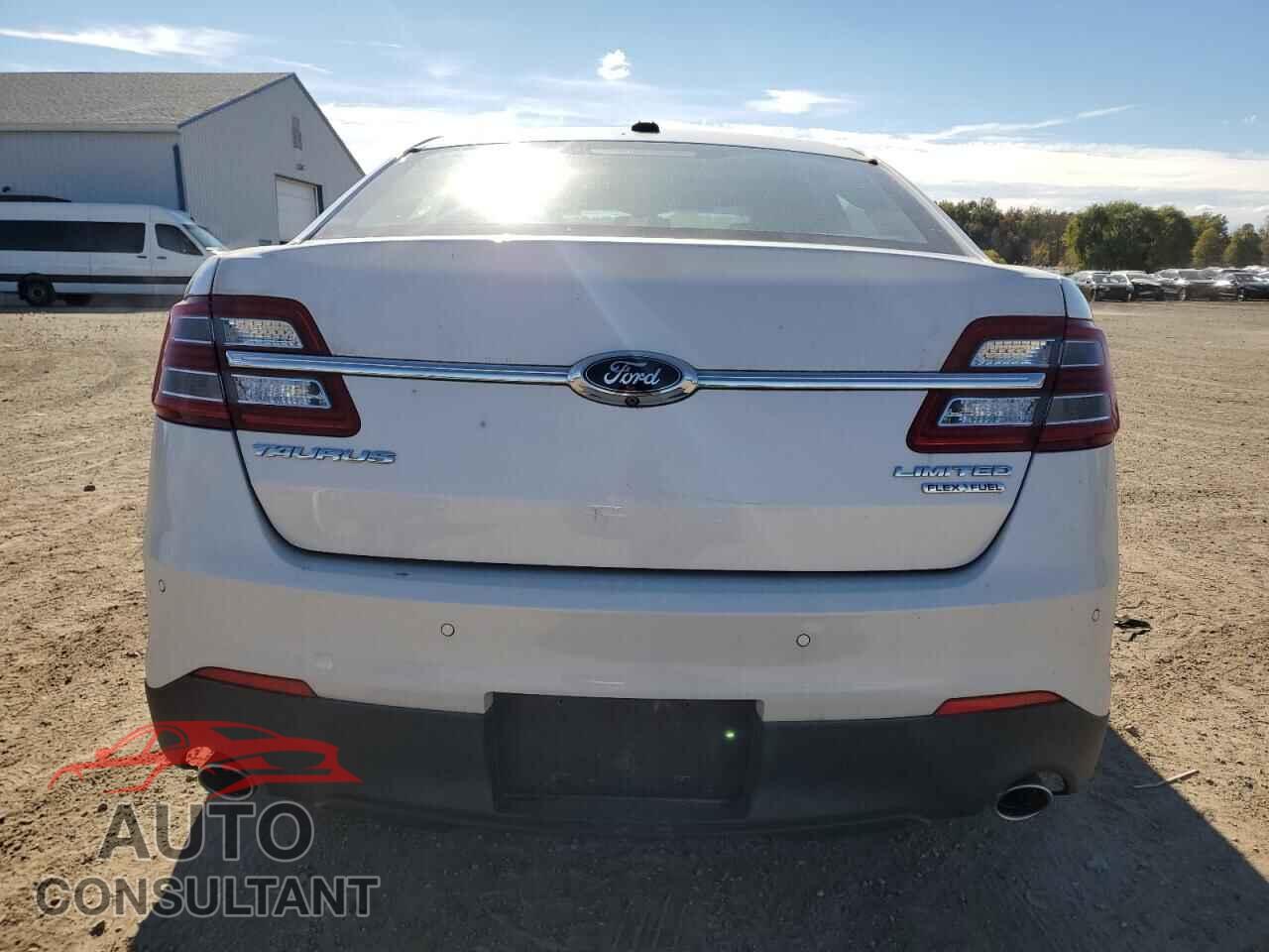 FORD TAURUS 2015 - 1FAHP2F86FG192005