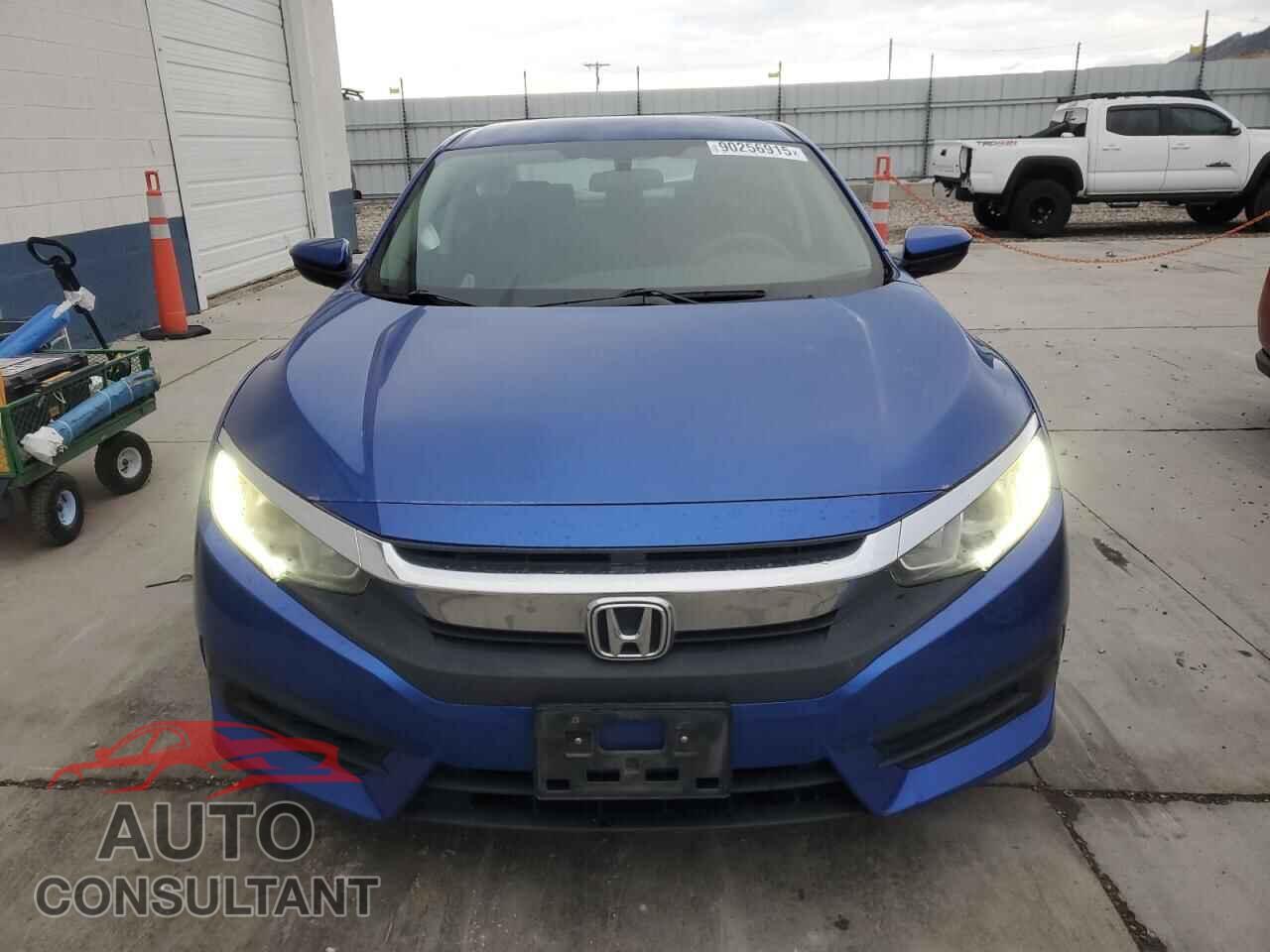 HONDA CIVIC 2017 - 2HGFC2F51HH523651