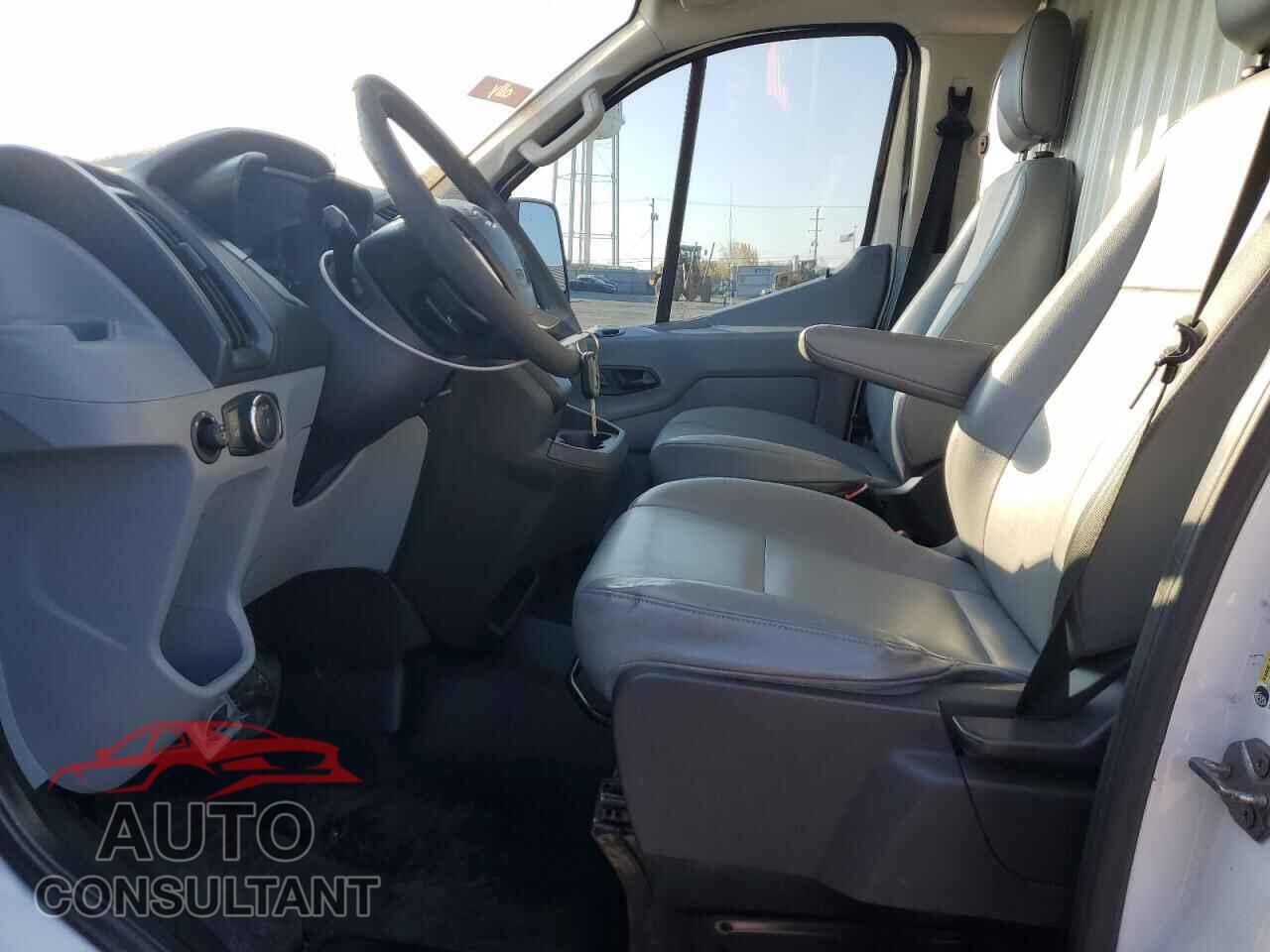 FORD TRANSIT 2015 - 1FTNR2YV1FKA40253