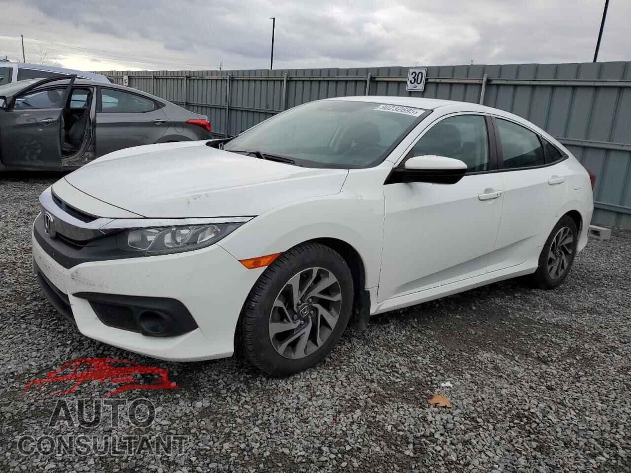 HONDA CIVIC 2018 - 2HGFC2F67JH044343