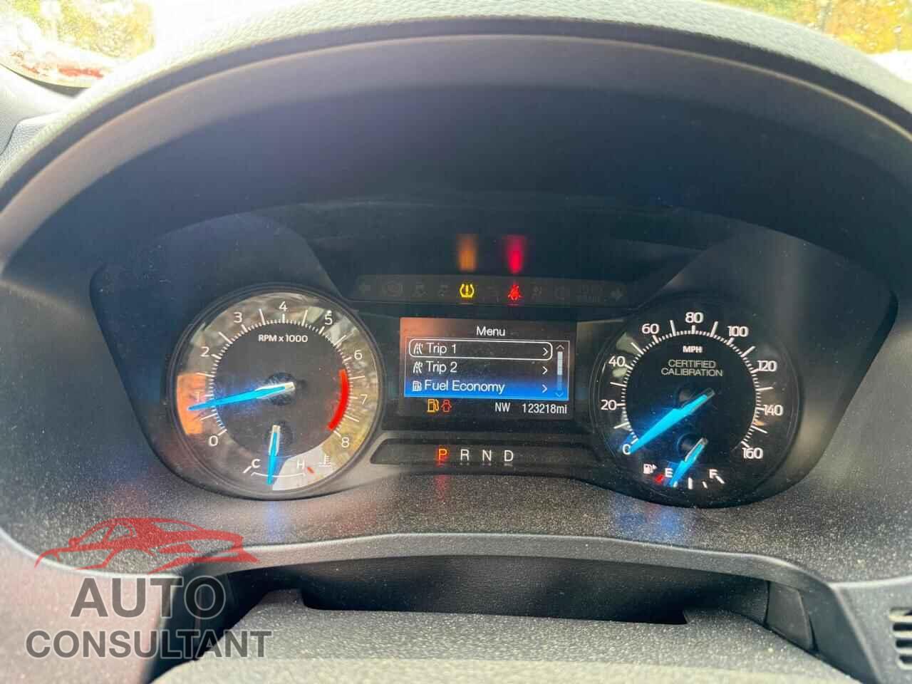 FORD EXPLORER 2018 - 1FM5K8ARXJGB47636