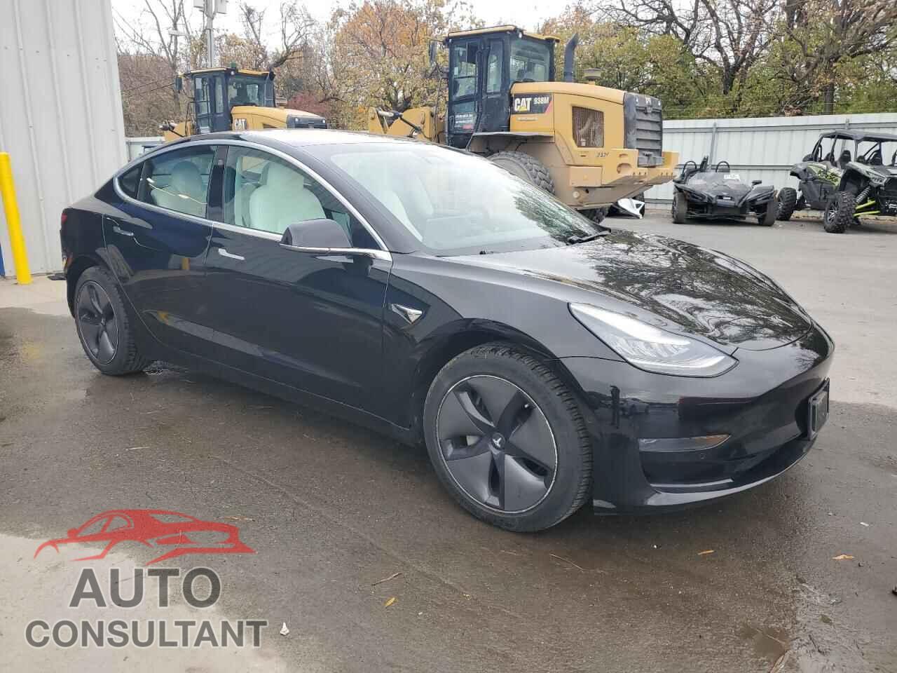 TESLA MODEL 3 2018 - 5YJ3E1EA4JF155191