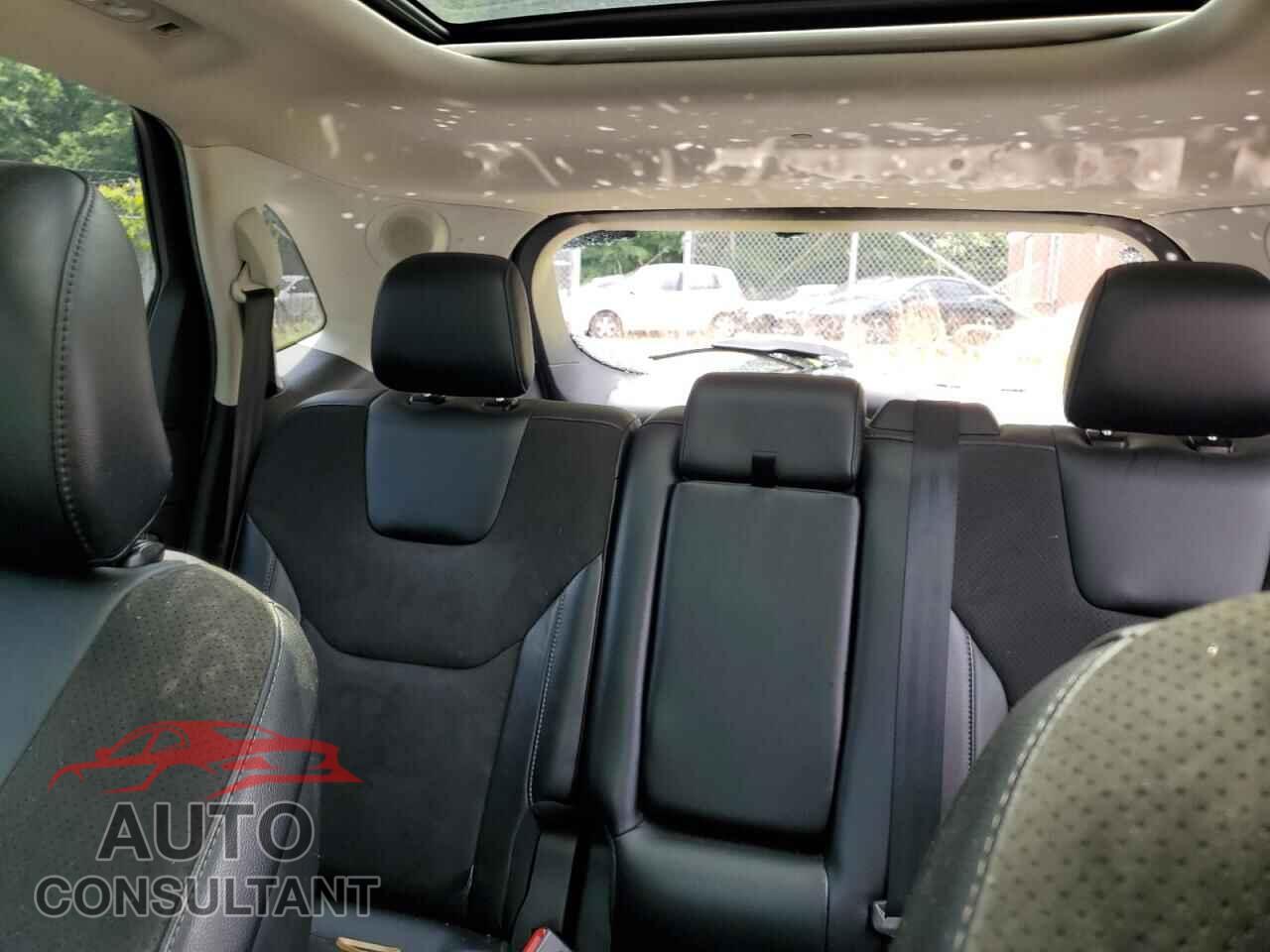 FORD EDGE 2017 - 2FMPK4APXHBC15015