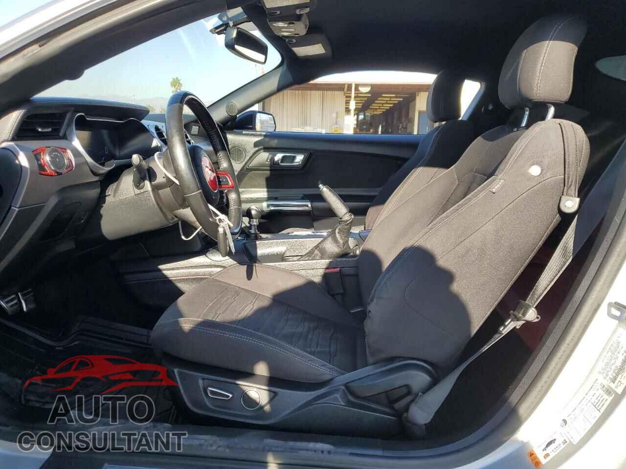 FORD MUSTANG 2016 - 1FA6P8CF1G5279174