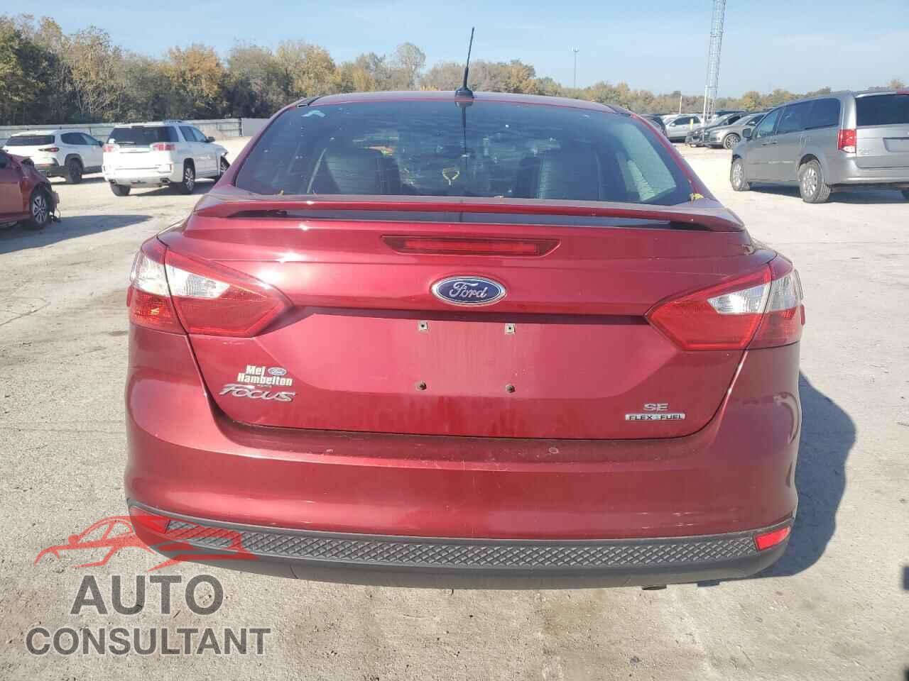 FORD FOCUS 2014 - 1FADP3F21EL218743