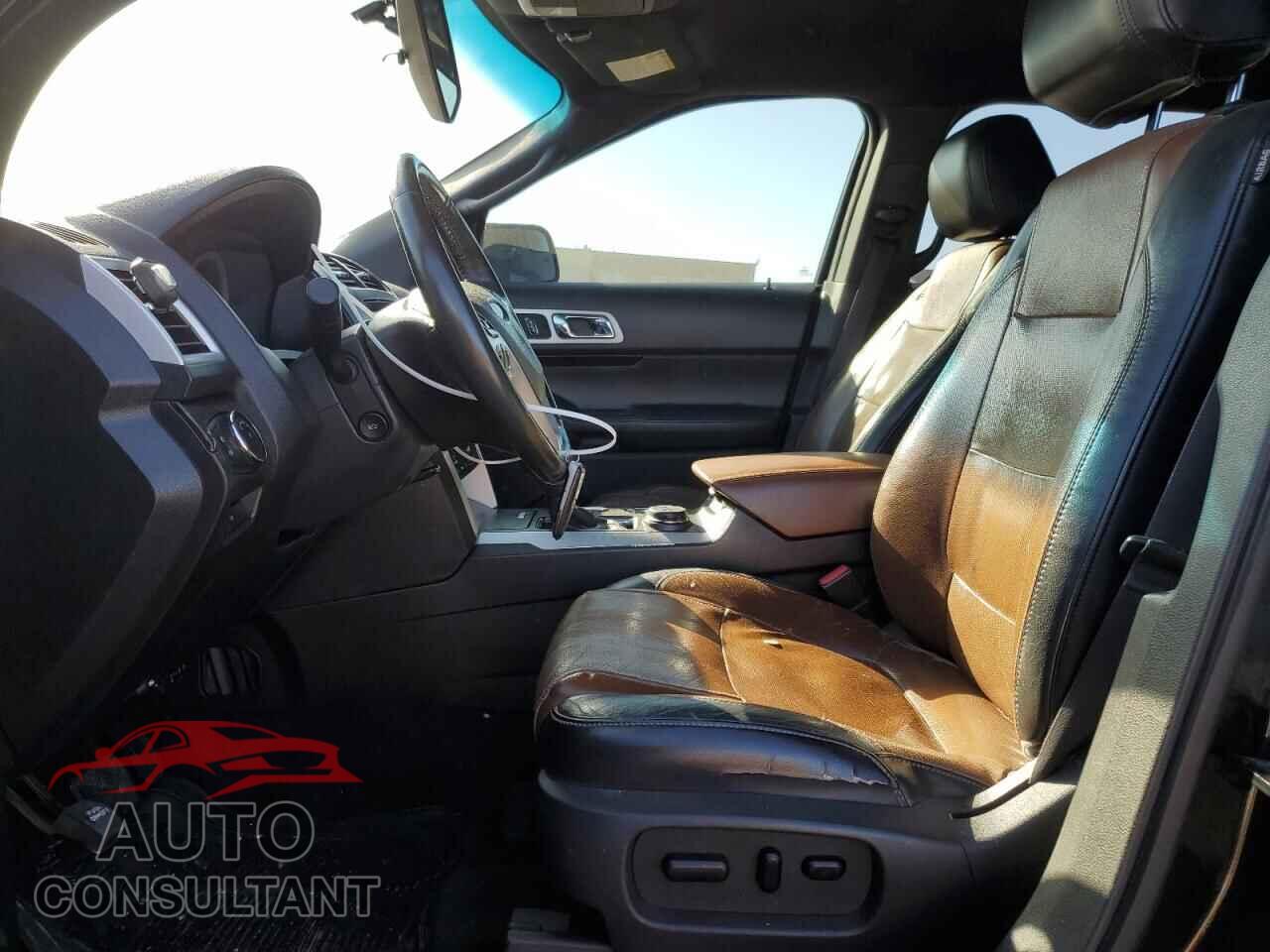 FORD EXPLORER 2011 - 1FMHK8F81BGA00670