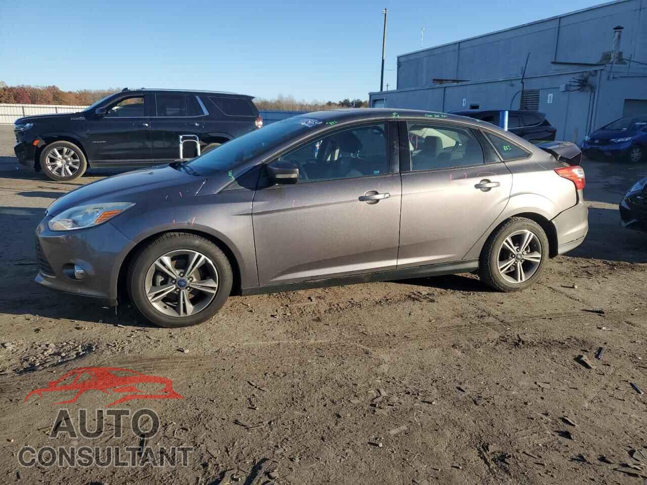 FORD FOCUS 2014 - 1FADP3F22EL262427