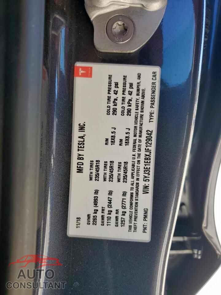 TESLA MODEL 3 2018 - 5YJ3E1EBXJF129042
