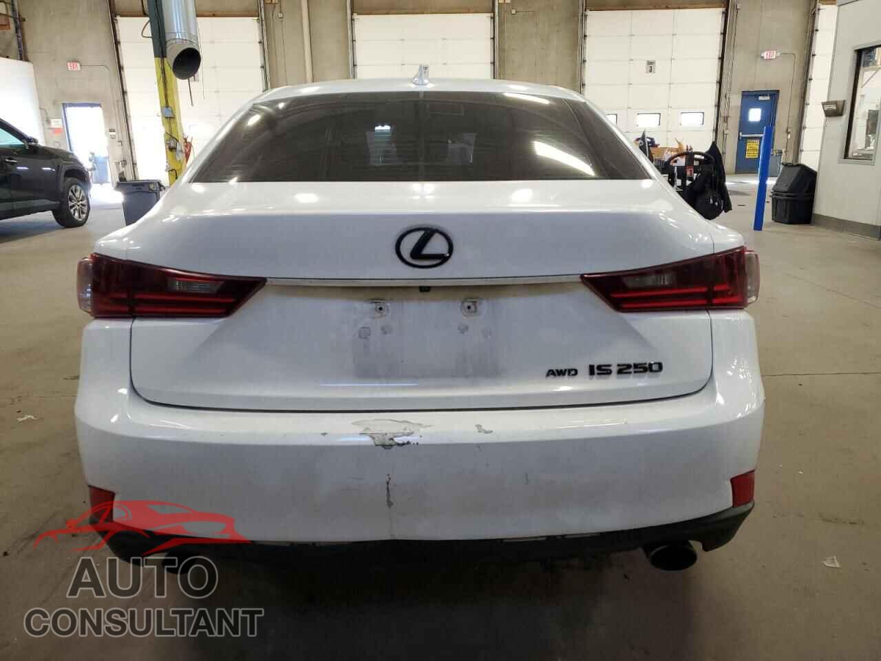 LEXUS IS 2014 - JTHCF1D2XE5005888