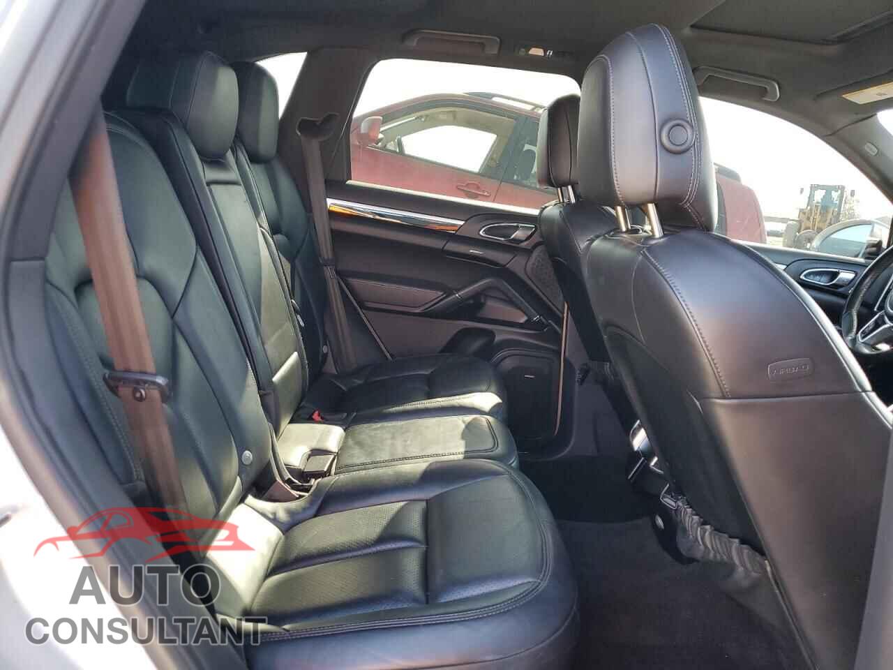 PORSCHE CAYENNE 2016 - WP1AA2A24GKA11206