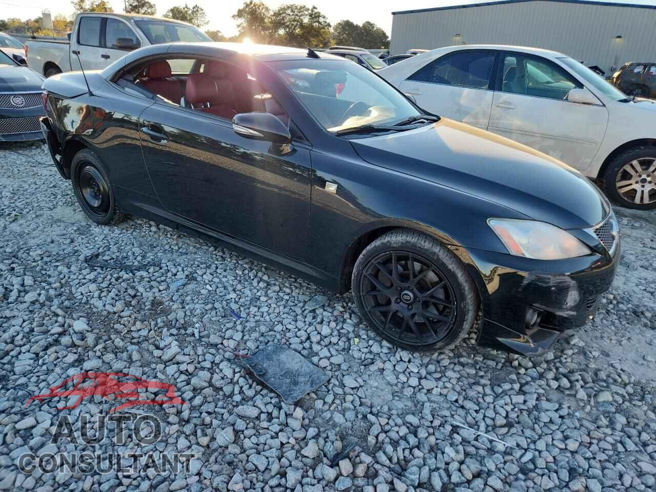 LEXUS IS 2015 - JTHFE2C24F2511565