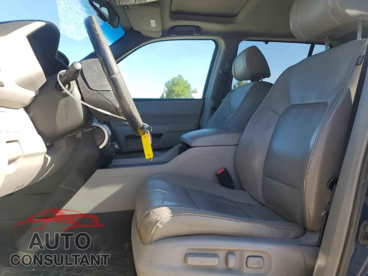HONDA PILOT 2009 - 5FNYF48889B017047