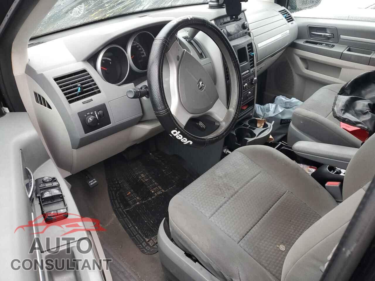 DODGE CARAVAN 2010 - 2D4RN4DE8AR364389