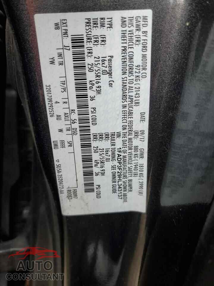 FORD FOCUS 2017 - 1FADP3F29HL343137