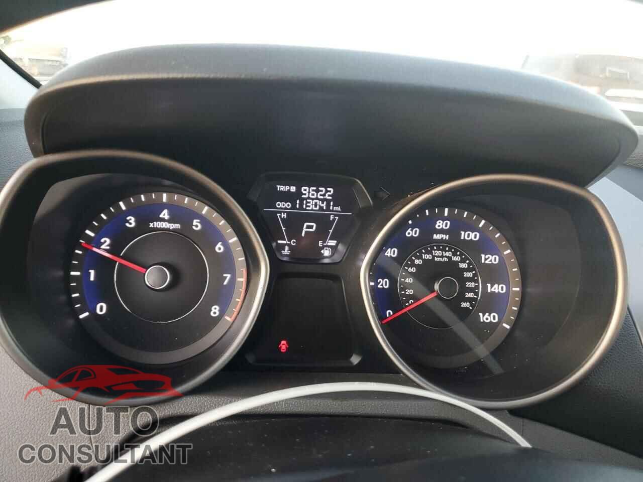 HYUNDAI ELANTRA 2013 - 5NPDH4AE8DH346155