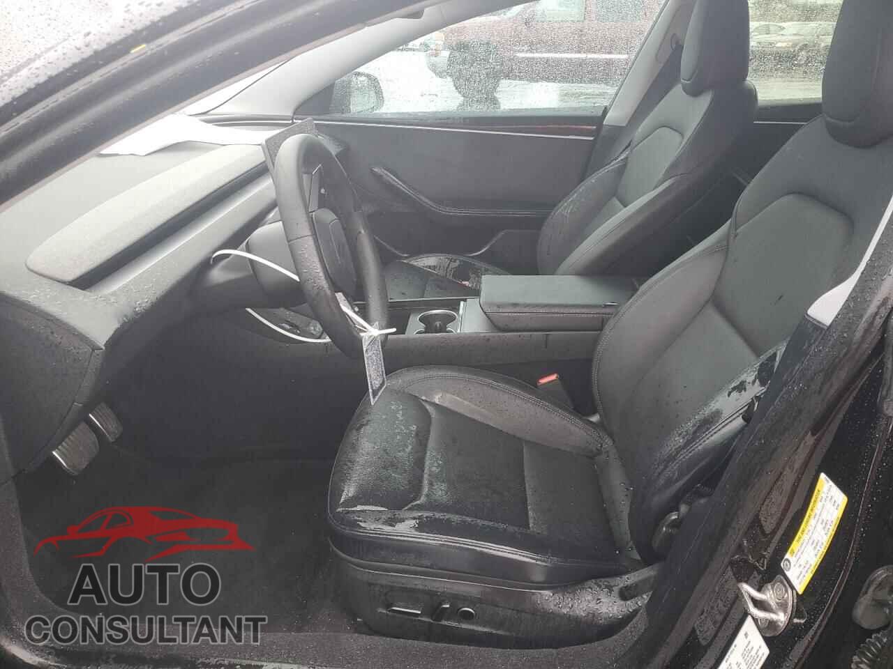TESLA MODEL 3 2024 - 5YJ3E1EB7RF718402