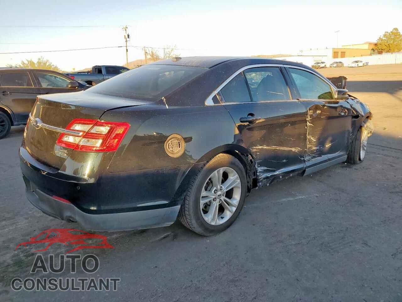 FORD TAURUS 2014 - 1FAHP2E82EG182247