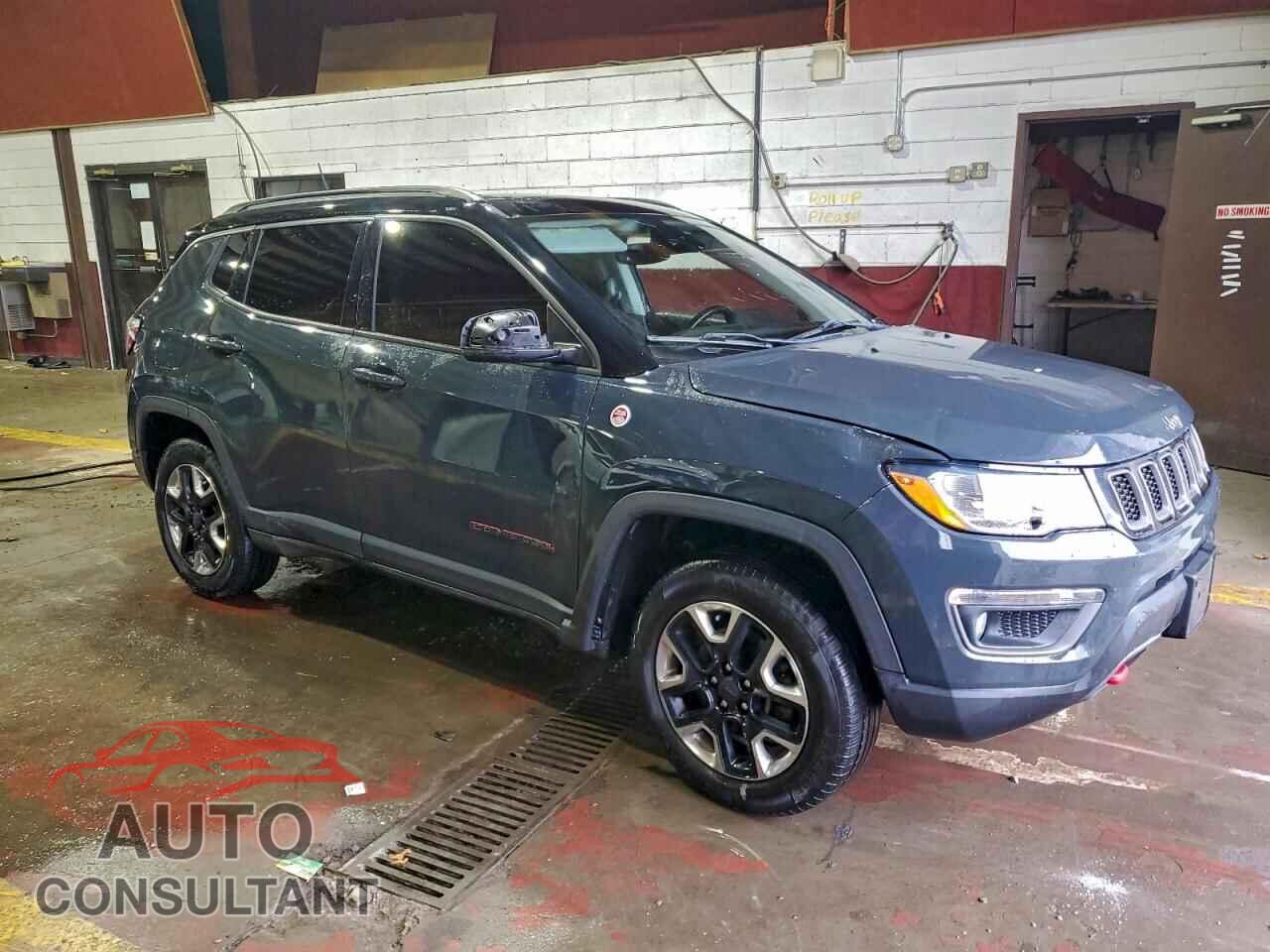 JEEP COMPASS 2018 - 3C4NJDDB7JT132098