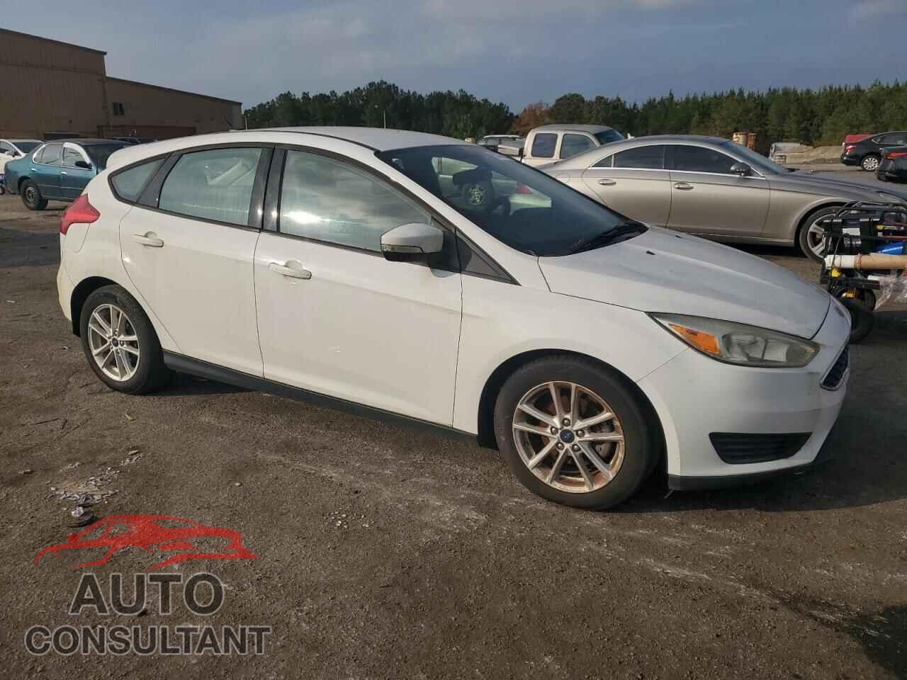 FORD FOCUS 2017 - 1FADP3K28HL286676