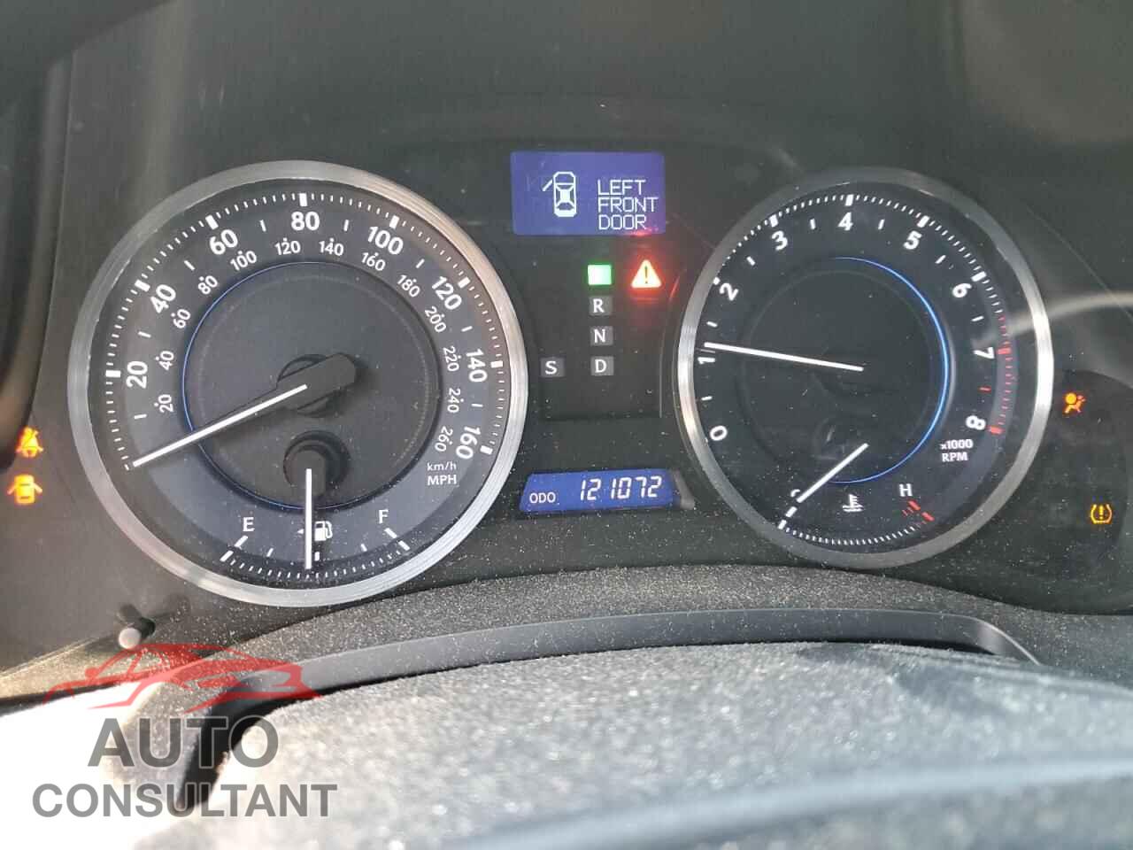 LEXUS IS 2011 - JTHBF5C24B2100951