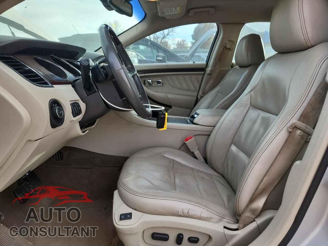 FORD TAURUS 2012 - 1FAHP2FW2CG137609