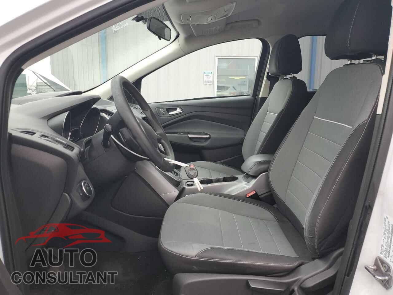 FORD ESCAPE 2013 - 1FMCU0GX0DUA30226