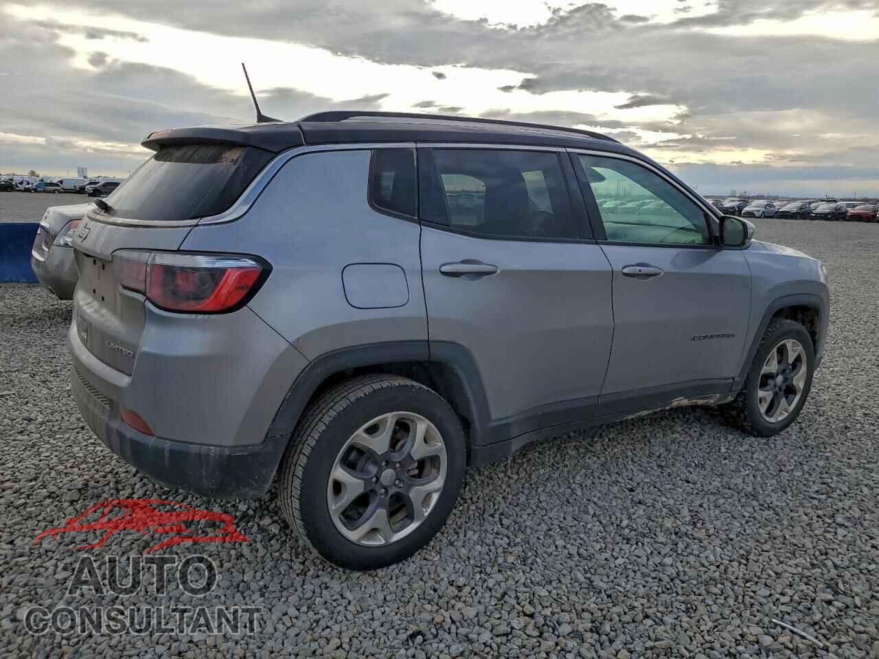 JEEP COMPASS 2018 - 3C4NJDCB7JT190228