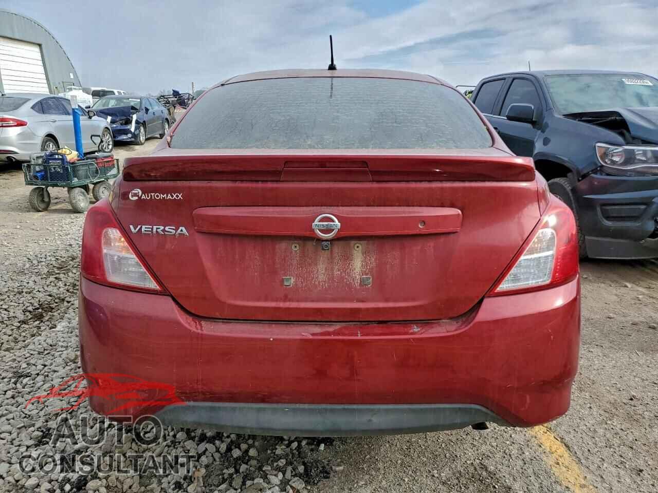 NISSAN VERSA 2017 - 3N1CN7AP2HL818687