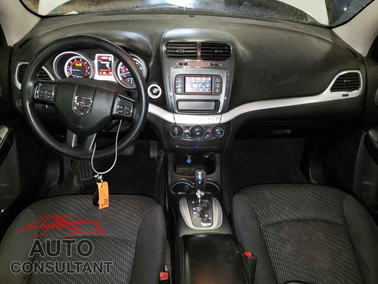 DODGE JOURNEY 2017 - 3C4PDCBG5HT576311