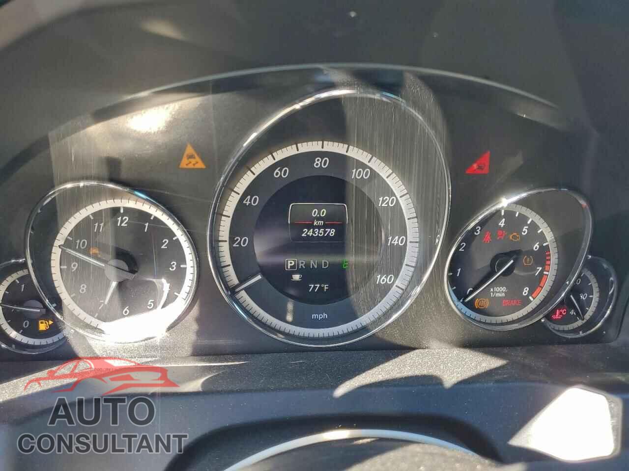 MERCEDES-BENZ E-CLASS 2013 - WDDKJ5KBXDF191386