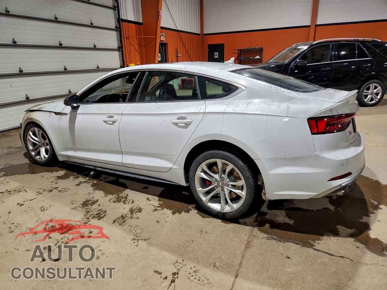 AUDI S5/RS5 2018 - WAUC4CF52JA095336