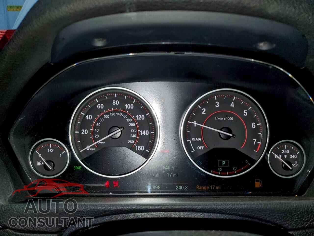 BMW 3 SERIES 2015 - WBA3A5C57FF610379