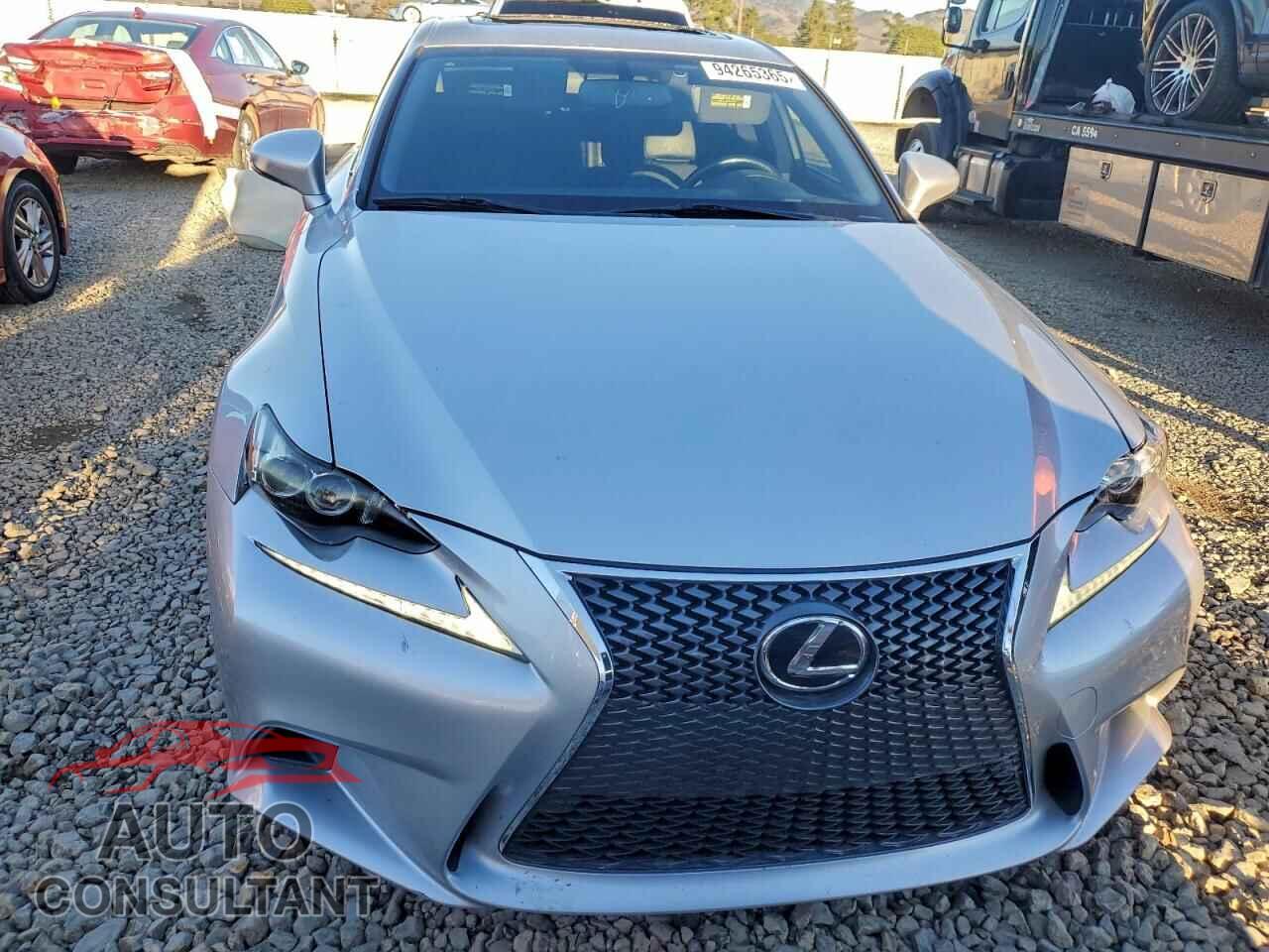 LEXUS IS 2014 - JTHBE1D22E5002840