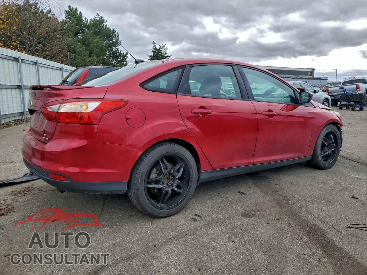 FORD FOCUS 2012 - 1FAHP3F27CL465439