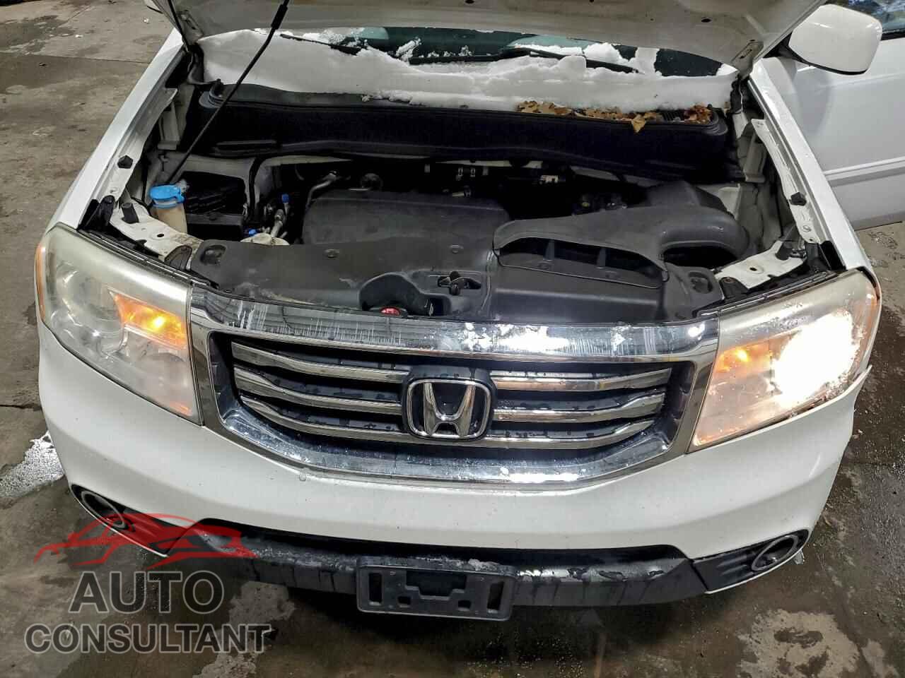 HONDA PILOT 2013 - 5FNYF4H59DB033305